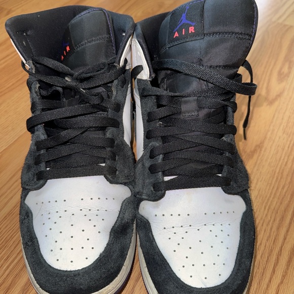 Nike Air Jordan 1 Mid SE 'Varsity Purple' - Picture 4 of 8